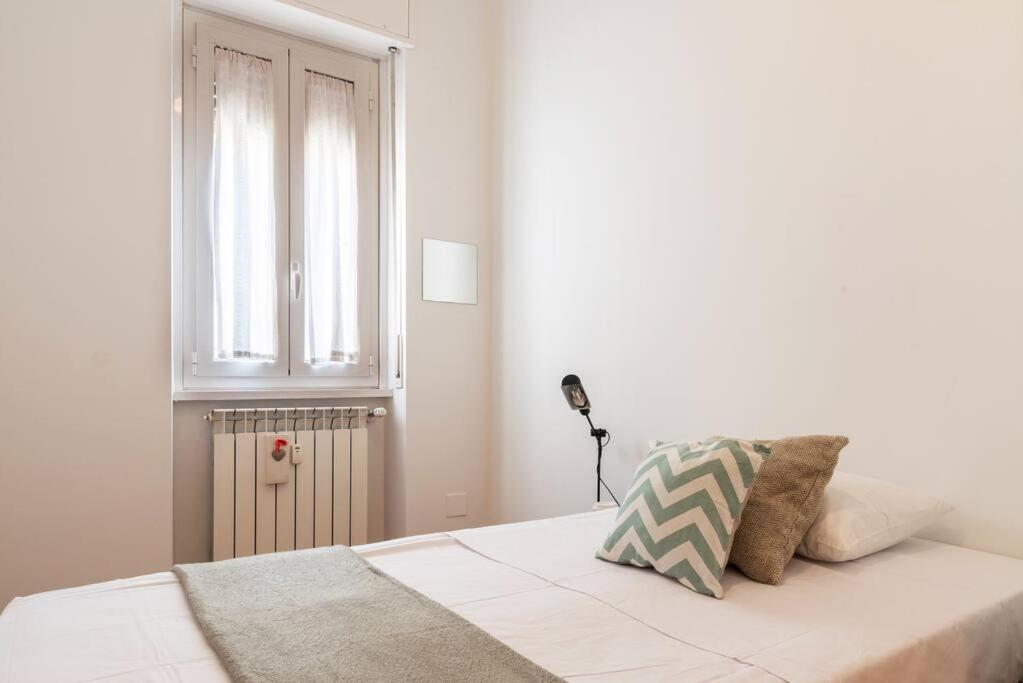 Eva Flexyrent Apartment มิลาน ภายนอก รูปภาพ